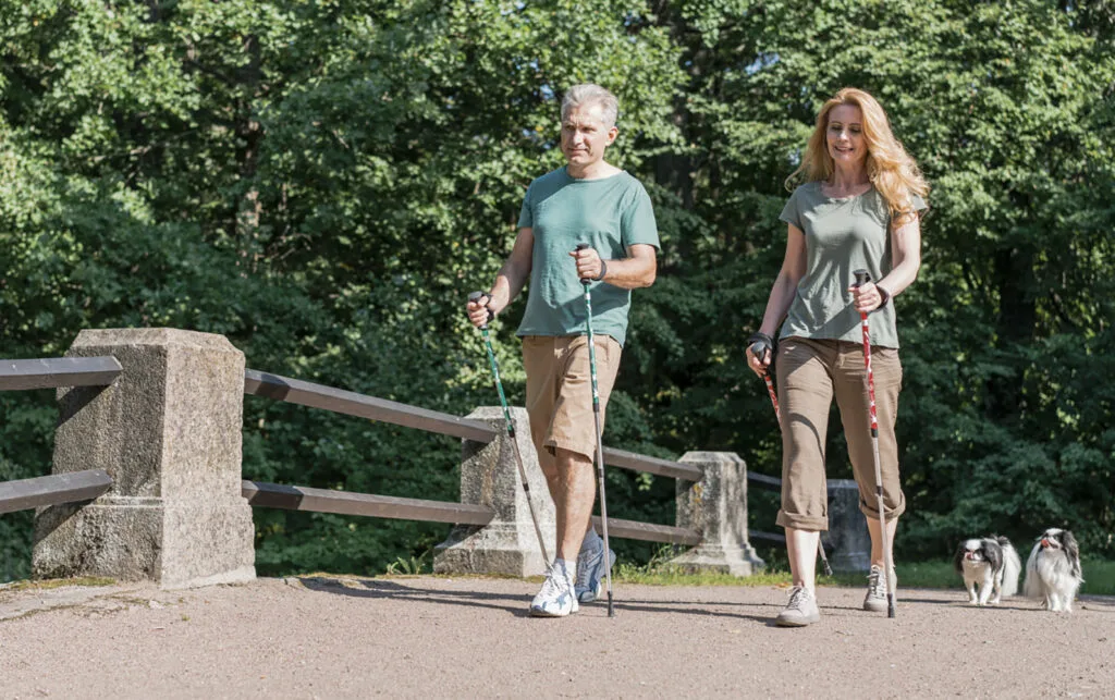 Brisk walking: waarom het gezond voor je is!